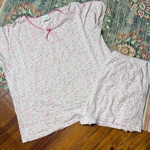Vintage simply basic Floral Pajama shorts - Large